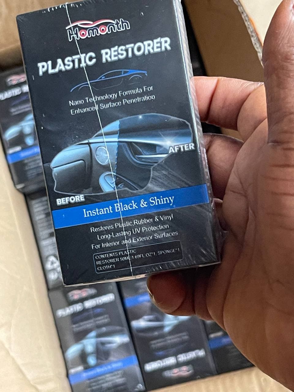 HOMONTH PLASTIC RESTORER - CAR REFURBISHMENT/UPHOLSTERY POLISHING AGENT (5OML) - image 1